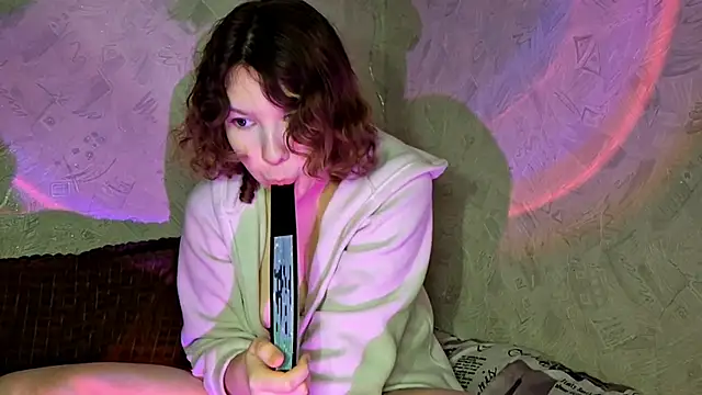 aIexobedient's cam snapshot