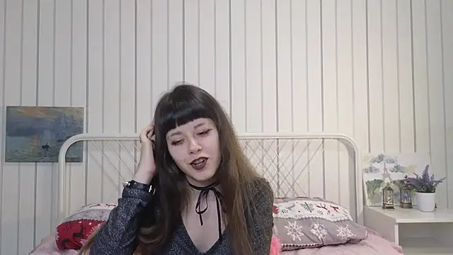 BellaLewter's cam snapshot