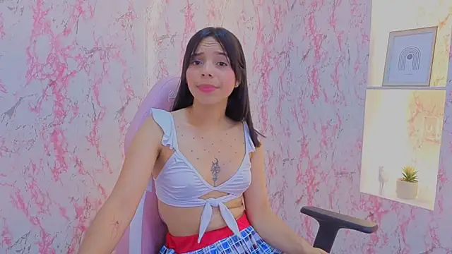 IssaSkinny's cam snapshot