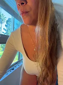 Bigbuttbrooklynn live sex cam