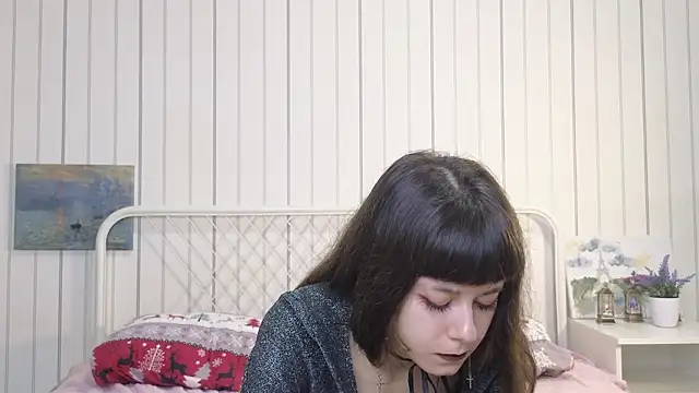 BellaLewter's cam snapshot