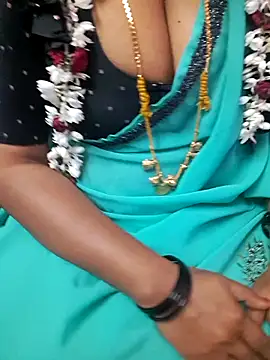 Tamil_Ammani's cam snapshot