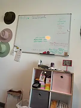 Bigbuttbrooklynn's cam snapshot