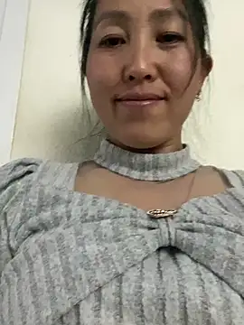 Huong-Ly's cam snapshot