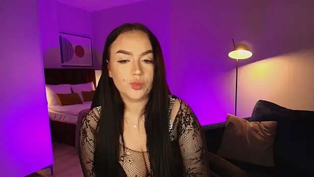 tinafox_'s cam snapshot