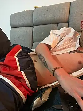 NaytonFreeman's cam snapshot