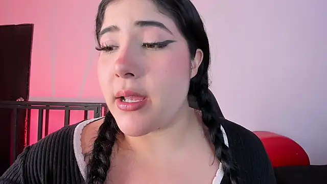 AmberiniHoffman's cam snapshot