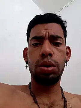 Negritohot2828's cam snapshot