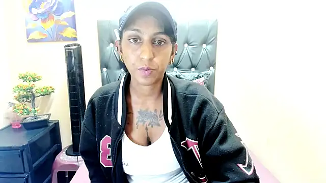 Temptressqeen's cam snapshot