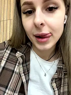 Lina_Away's cam snapshot