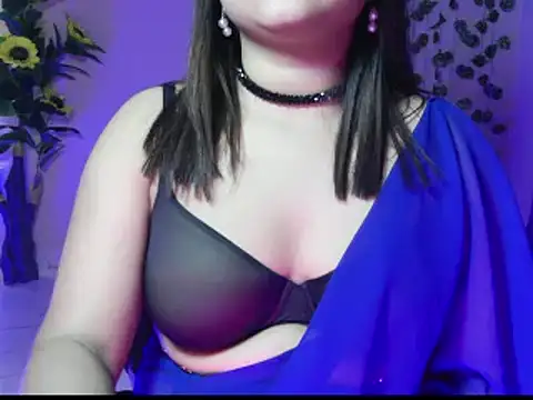 Saira_Hotty's cam snapshot