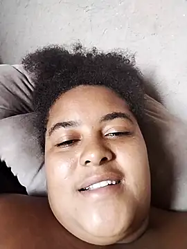 vaniyna live sex cam