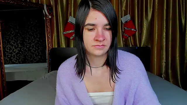 _Polly_Love_'s cam snapshot