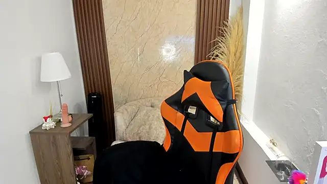 Thais_kim's cam snapshot