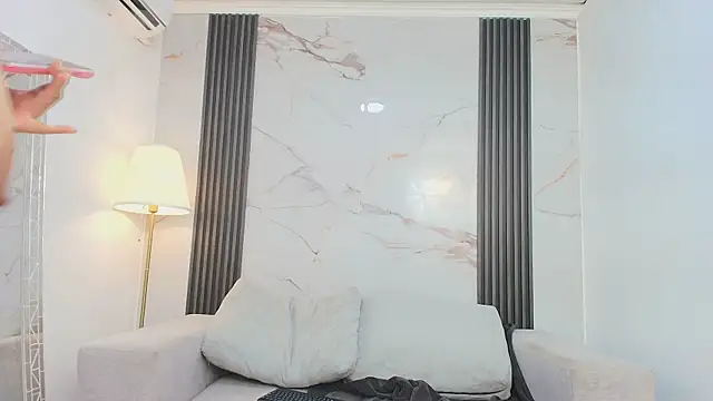 BarbaraFerrer69's cam snapshot