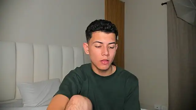 FireGuy_99 live sex cam