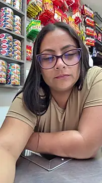 Angie_e live sex cam