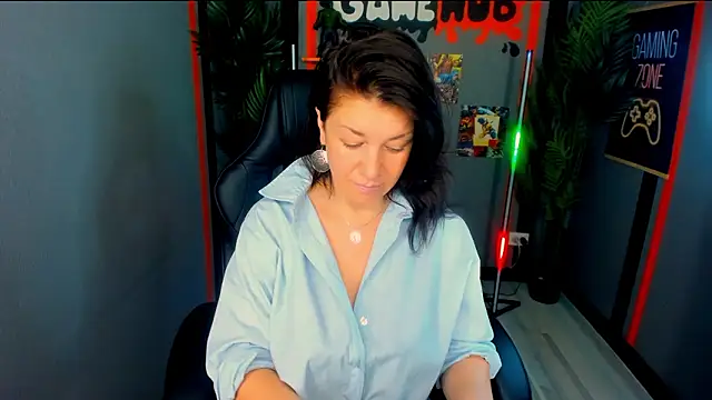 AnaMills's cam snapshot