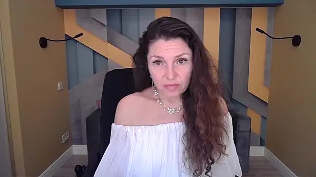 EllaLong's cam snapshot