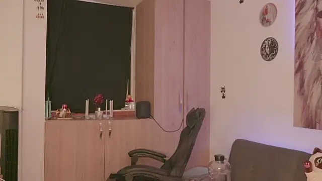 Maryann_jones live sex cam