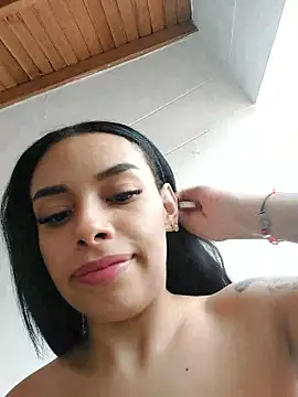 publicdesiary's cam snapshot