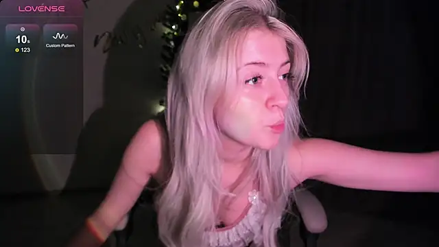 Lana_Younes's cam snapshot