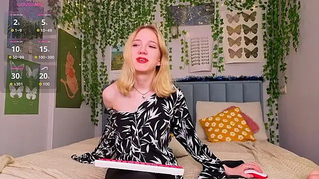 EmmaNovak's cam snapshot