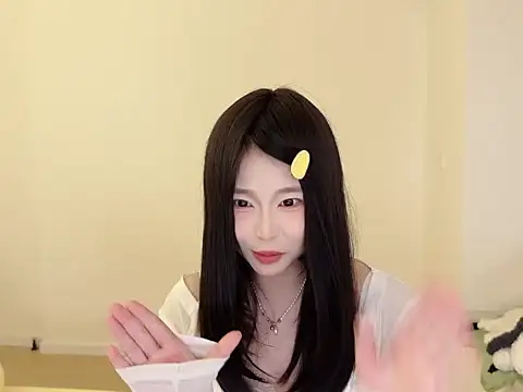 Onefiona's cam snapshot