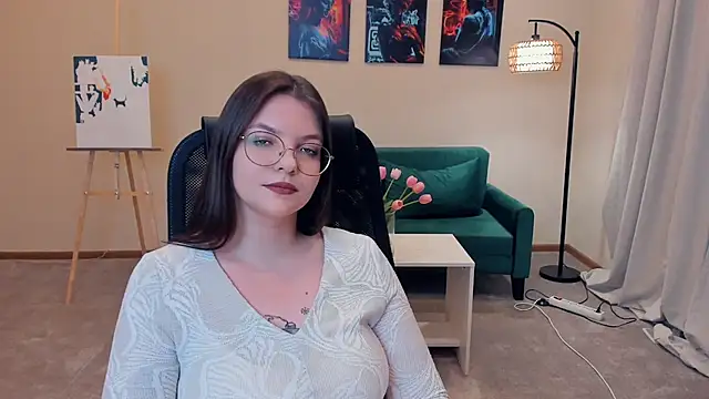 LunaLarose's cam snapshot