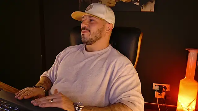 AngeloEric live sex cam