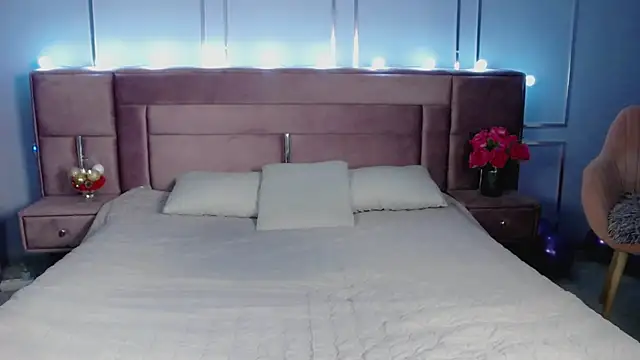 ElisonMinix's cam snapshot