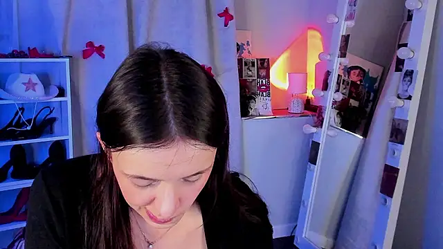 Sahara_Shields's cam snapshot