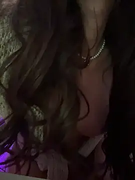 LunaBex's cam snapshot