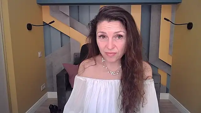 EllaLong's cam snapshot