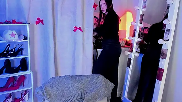 Sahara_Shields's cam snapshot