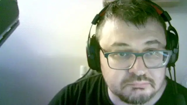 SirAbuser's cam snapshot