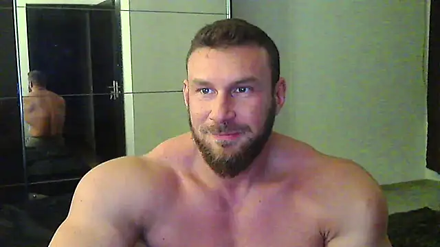 muscularkevin's cam snapshot