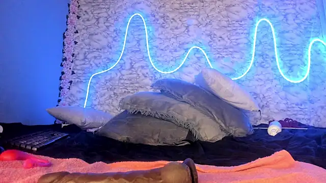 Morochaa-fire's cam snapshot