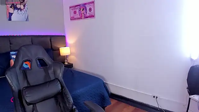 Aiiden_15 live sex cam