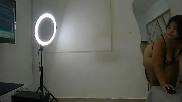 arielasm's cam snapshot