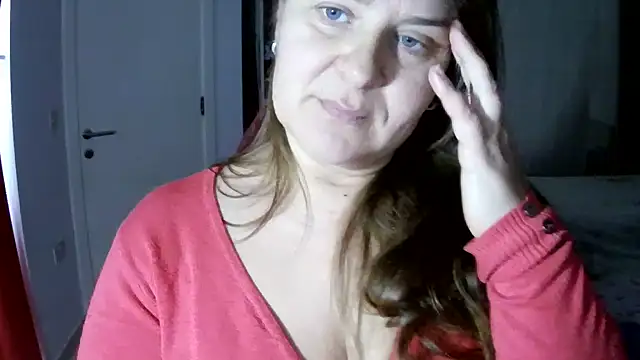 Dr_Emma's cam snapshot