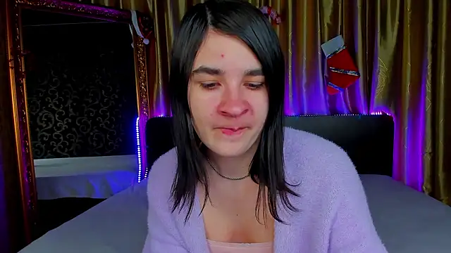 _Polly_Love_'s cam snapshot