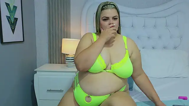 KiimBrooks's cam snapshot