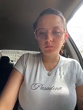 Zoe_fire's cam snapshot