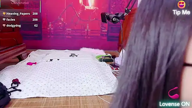 Maomilove1 live sex cam