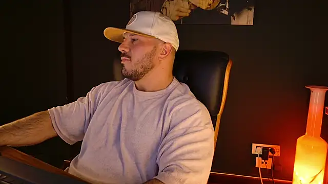 AngeloEric's cam snapshot