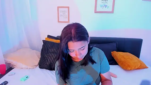 tamaraspencer_'s cam snapshot