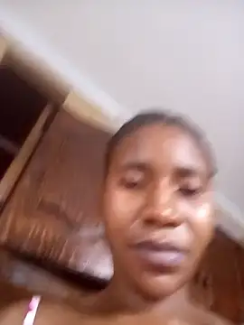 sexy-petitexx's cam snapshot