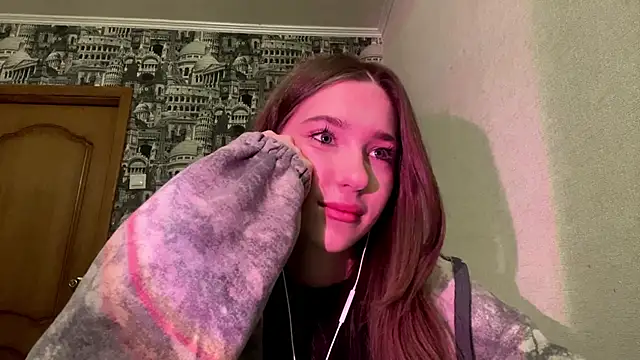 InnateFlies's cam snapshot