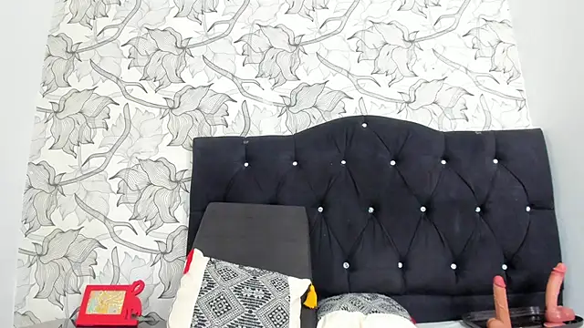 Keira_Lennox's cam snapshot